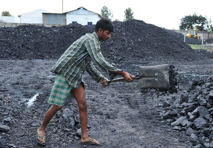 ആദ്യപാദത്തില്‍ നേട്ടം കൊയ്ത് കോള്‍ ഇന്ത്യ; കമ്പനിയുടെ അറ്റാദായത്തില്‍ 22.2 ശതമാനം വര്‍ധനവ്