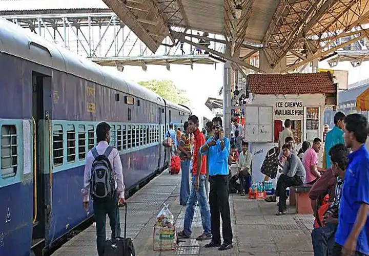 പൊതു-സ്വകാര്യ പങ്കാളിത്തത്തോടെയുള്ള വികസനവുമായി റെയില്‍വെ; 4 സ്റ്റേഷനുകള്‍ നവീകരിക്കാന്‍ താല്‍പര്യം പ്രകടിപ്പിച്ചത് 32 കമ്പനികള്‍
