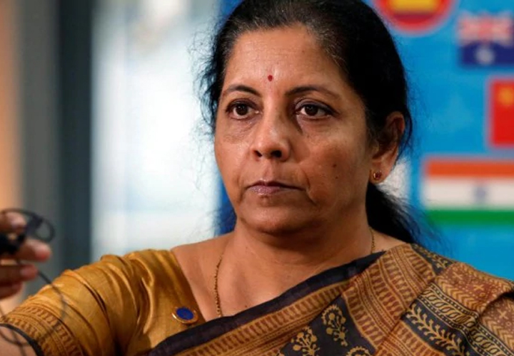 ധനമന്ത്രി നിര്‍മ്മല സീതാരാമന്‍ മാറാന്‍ സാധ്യത; സമ്പദ് വ്യവസ്ഥയെ ശക്തിപ്പെടുത്തുന്നതില്‍ നിര്‍മ്മല വന്‍ പരാജയം; പ്രധാനമന്ത്രിക്കും അതൃപ്തി; ബജറ്റിന് ശേഷം കേന്ദ്ര മന്ത്രിസഭയില്‍ അഴിച്ചുപണിയോ?