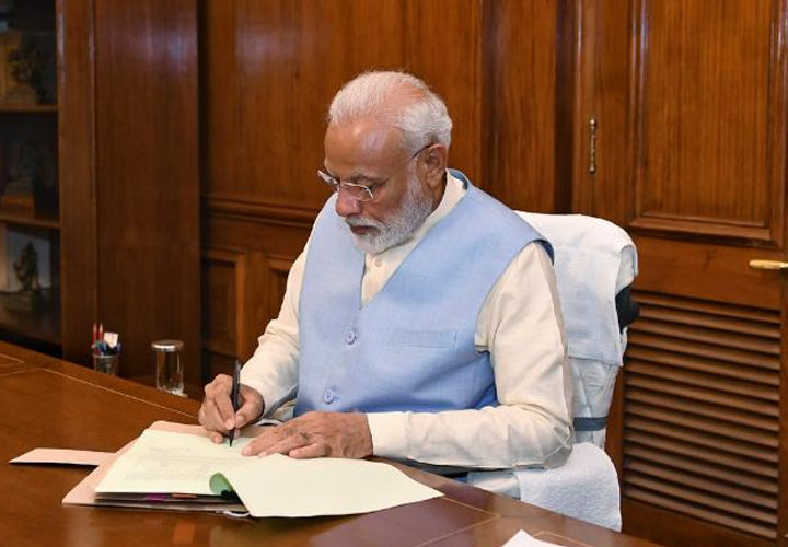 കൂടുതല്‍ കര്‍ഷകരെ ലക്ഷ്യമിട്ട് പിഎം കിസാന്‍ സ്‌കീം; ആദ്യ മന്ത്രിസഭാ യോഗത്തില്‍ പുതിയ പെന്‍ഷന്‍ സ്‌കീമിന് അനുമതി