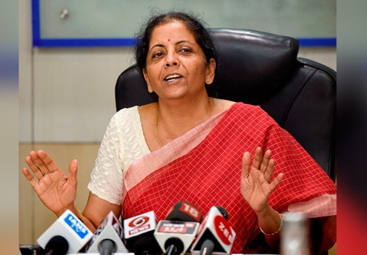 ധനമന്ത്രി നിര്‍മ്മല സീതാരാമന്‍ പരാജയം തന്നെ; മൂഡ് ഓഫ് ദി നേഷന്‍' സര്‍വേ റിപ്പോര്‍ട്ടിലാണ് സാമ്പത്തിക മാന്ദ്യം തരണം ചെയ്യുന്നതില്‍  നിര്‍മ്മല സീതാരമാന്‍ പരാജയമാണെന്ന റിപ്പോര്‍ട്ട്;  സമ്പദ് വ്യവസ്ഥ വെല്ലുവിളി നേരിടുമ്പോള്‍ നിര്‍മ്മല കയ്യും കെട്ടി നോക്കി നില്‍ക്കുന്നോ?