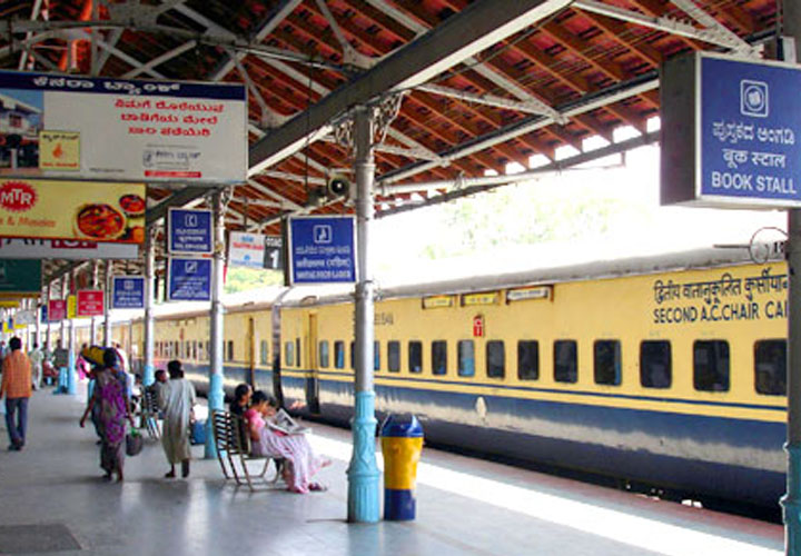 റെയില്‍വെ വികസനത്തിന് പിപിപി മാതൃക നടപ്പിലാക്കും; 2030 വരെ 50 ലക്ഷം കോടി രൂപ നീക്കിവെക്കും