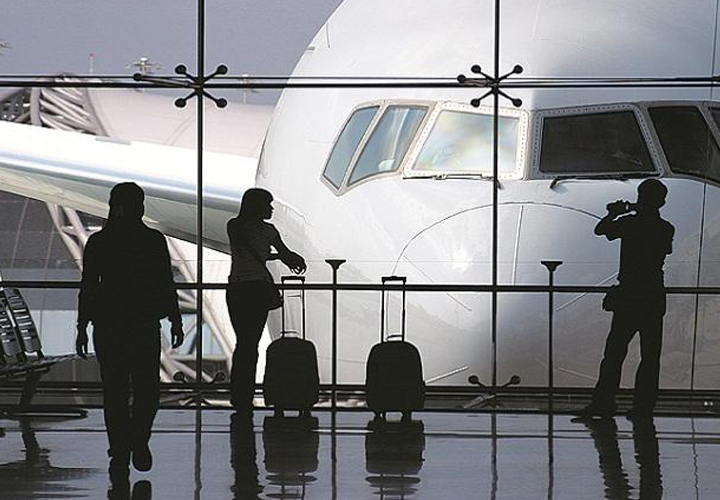 മുംബൈ വിമാനത്താവളത്തില്‍ കൂടുതല്‍ നിക്ഷേപമെത്തിച്ച് അദാനി; ഖത്തര്‍ ഇന്‍വെസ്റ്റ്മെന്റ് ഏജന്‍സി നിക്ഷേപിക്കുക 5,500 കോടി രൂപ
